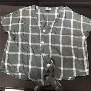 Universal Thread Short Sleeve Top